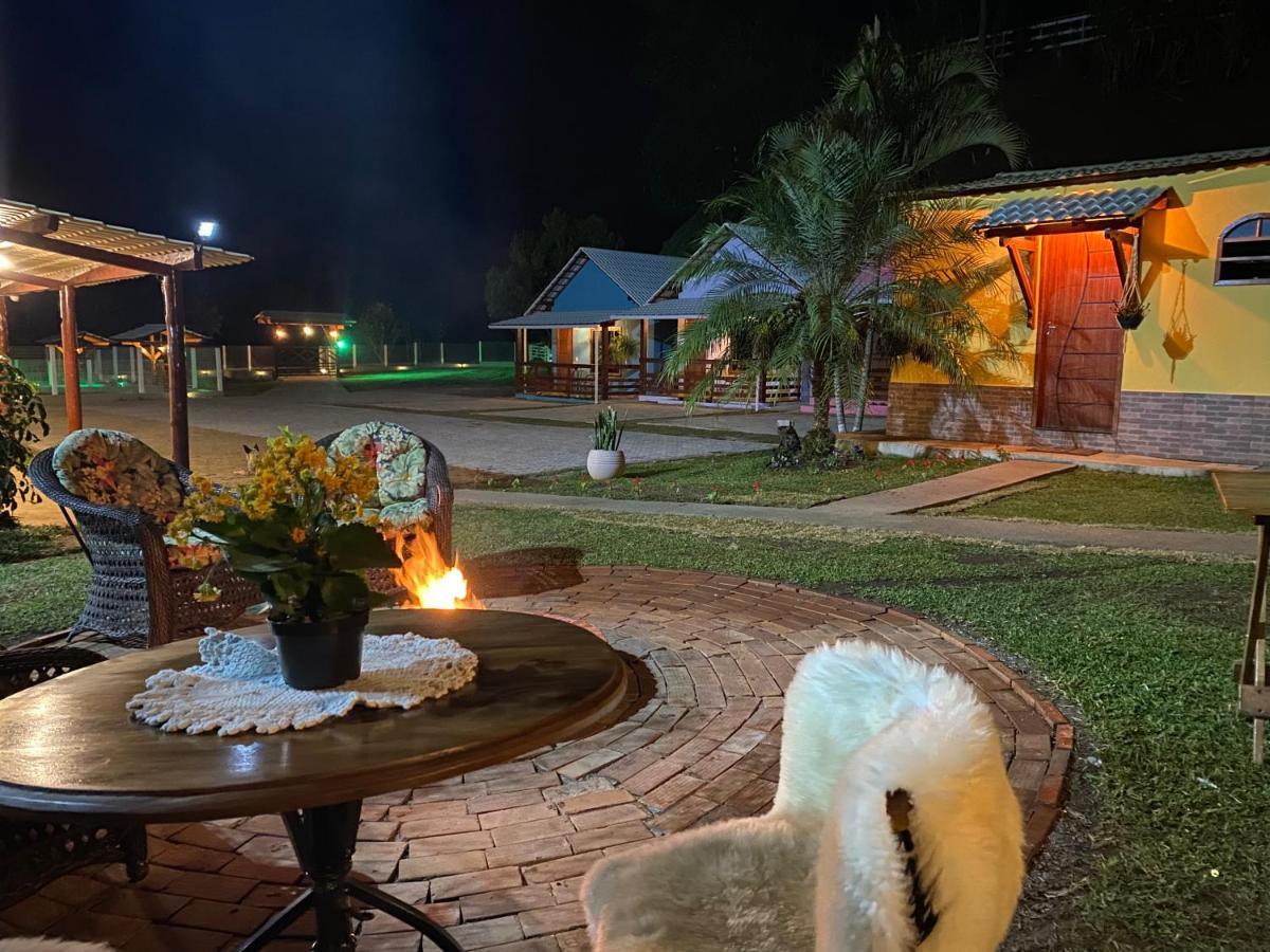 Rancho Na Serra Espera Feliz