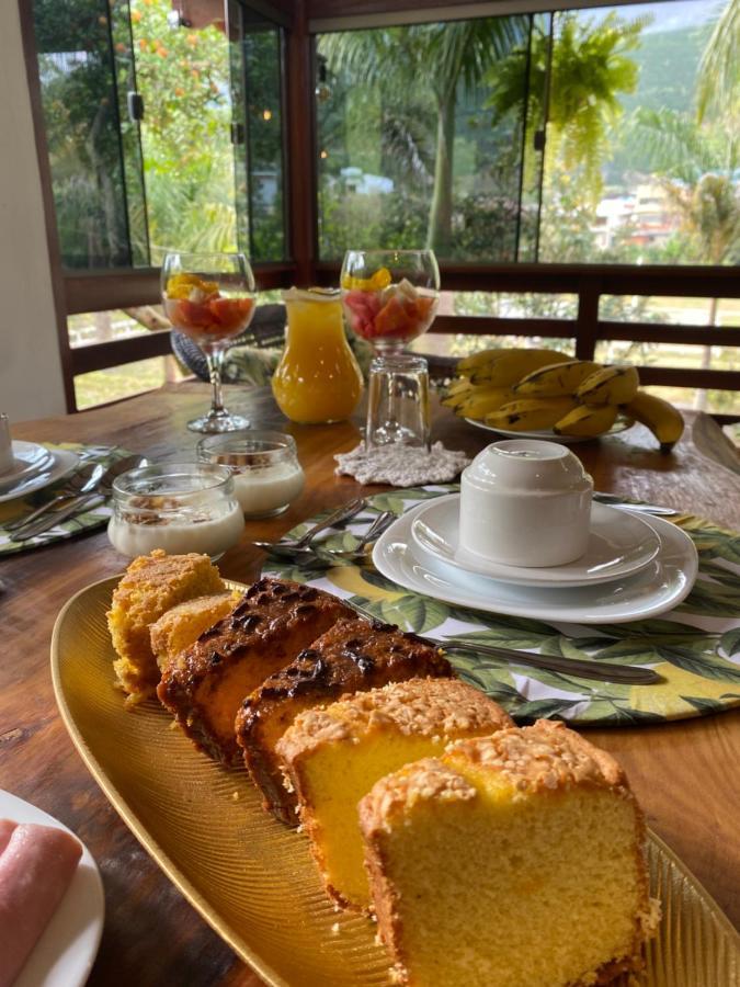 Rancho Na Serra Espera Feliz